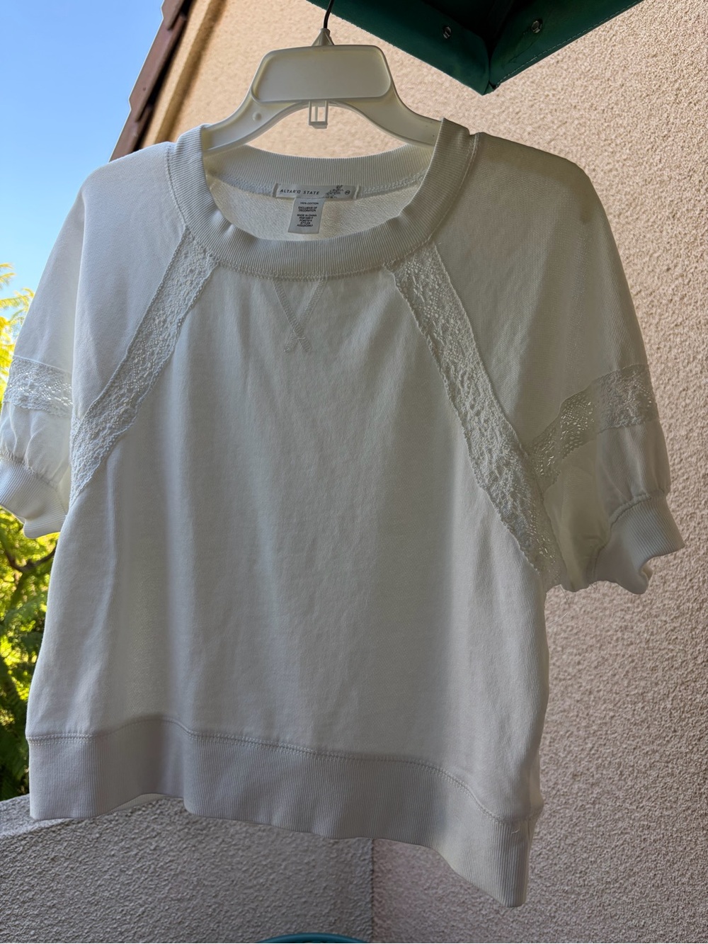 Altar'd State White Lace-Trim Cropped Sweatshirt. Boho, Coastal, Cottagecore 🤍🤍 - Picture 2 of 8